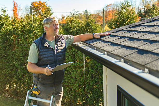 Professional Roofing technician working in Deerfield, NH